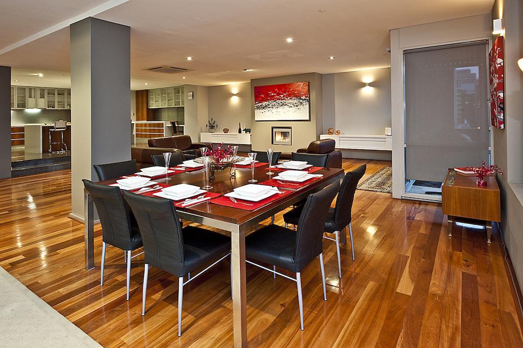 New York On King Apartment Perth Room photo