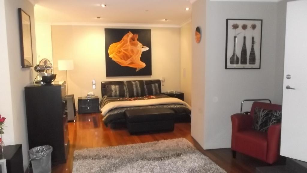 New York On King Apartment Perth Exterior photo